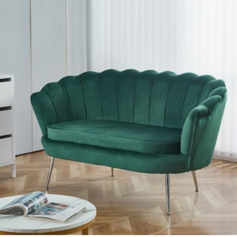 Kingsley 2-sits soffa  Grön sammet & krom | Modern soffa med vågformat ryggstöd