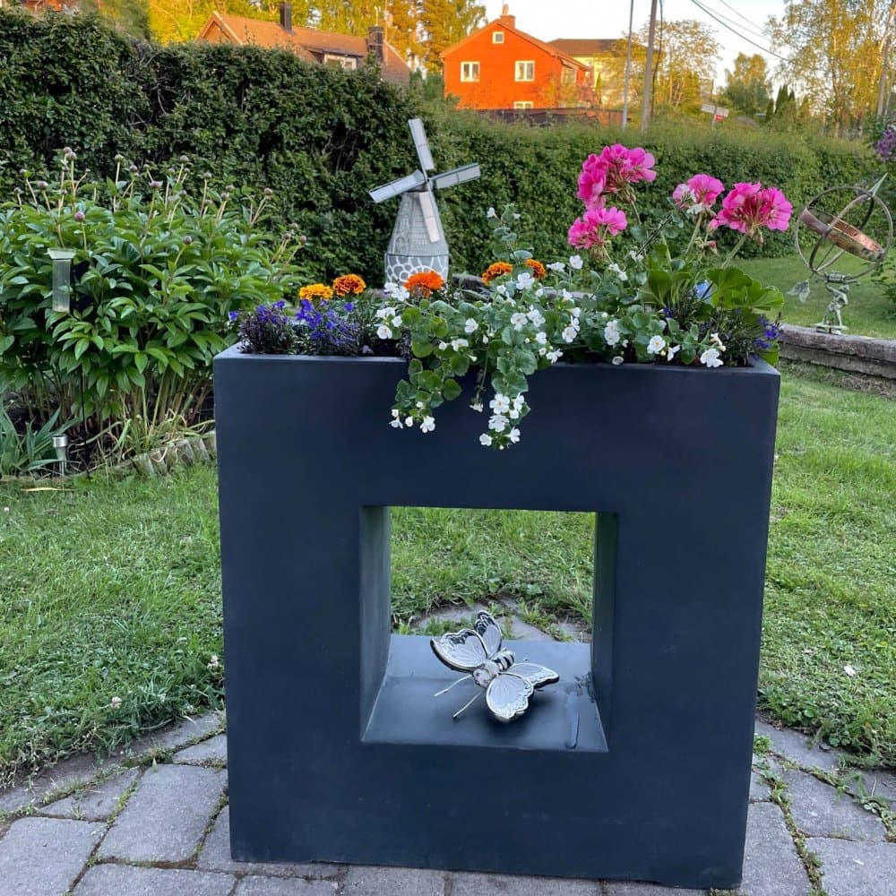 Trädgård - Utemiljö - Utomhuskrukor & blomlådor - Blomlåda