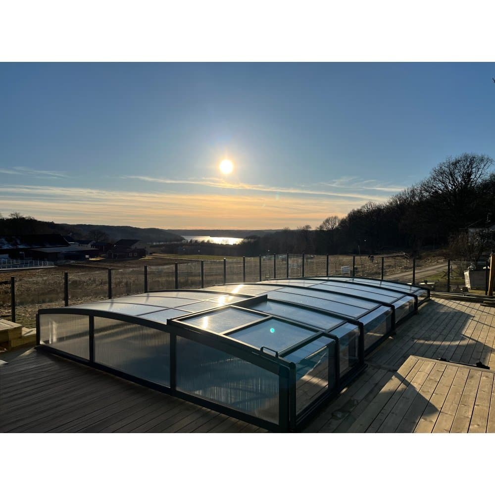 Pooltak 5x10m | Utan skenor | UV-skydd | Flexibel dörr