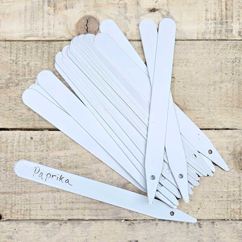 Plantetikett vit 20 cm, plast, 20-pack, för frösådder och växter, kan tryckas ner eller knytas fast.