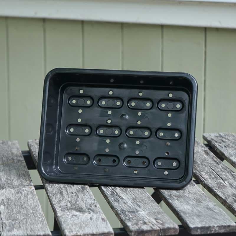 Sålåda liten, svart, L23xB17xH6 cm, 100% återvunnen plast, 1,5 liter, 100% återvinningsbar.