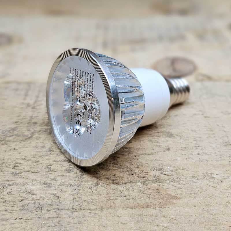 LED-lampa Growspot 4W E14, 4W, E14-sockel, 2x660nm röd, 1x5000K, ljusvinkel 60°, belysningsyta 0,3-1m².