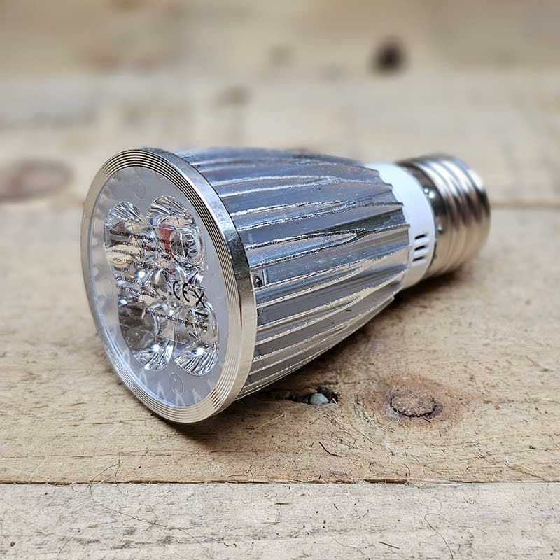 LED-lampa Growspot 7W E27, 7W, E27, 660nm röd, 460nm blå, ljusvinkel 60°, belysningsyta 0,4-1m².