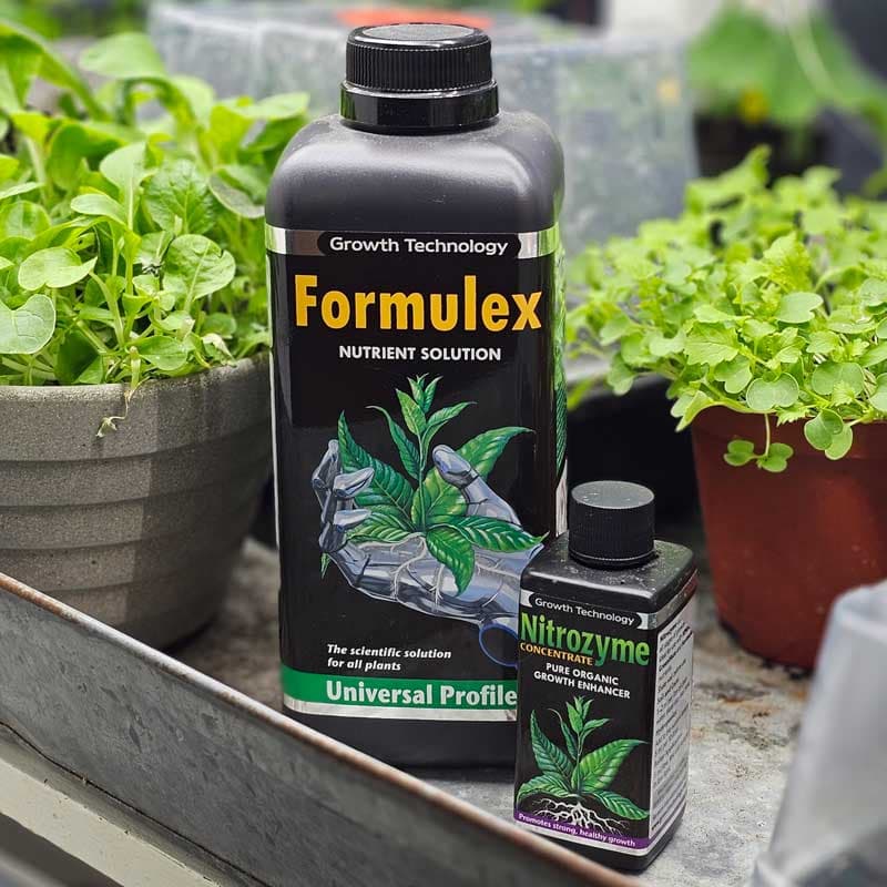 Rocket Fuel växtnäring, ekologisk, sprayflaska, bladgödsling, innehåller Formulex och Nitrozyme.