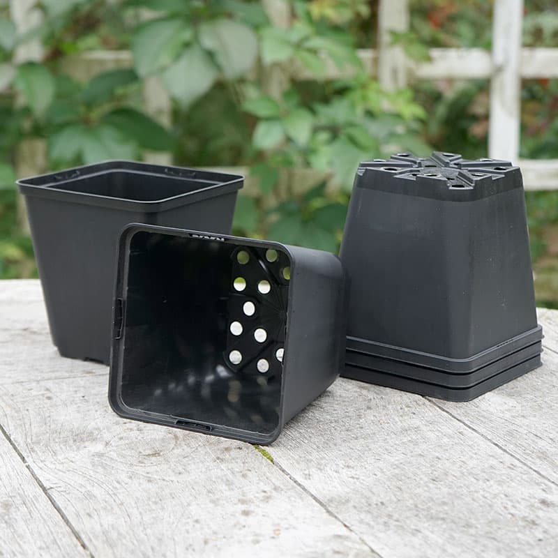 Perennkruka 13 x 13 cm, rymlig, 100 % återvunnen plast, stabil konstruktion, god dränering, 5-pack.